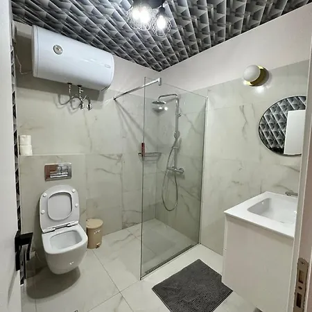 Apartman Camila Saranda